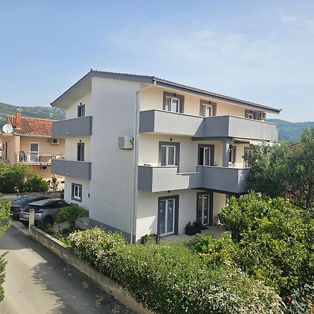 Apartmani Dianna Kaštela Exteriér fotografie